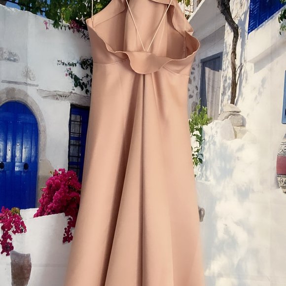 Dress - Picture 2 of 4